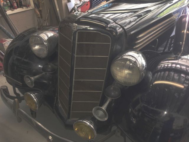 1935 Buick 60 SERIES 4DR SEDAN ALL ORIGINAL 28K SURVIVOR BARN FIND - photo 11