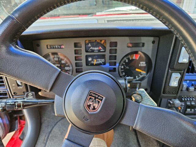 1988 Pontiac Fiero GT - photo 13