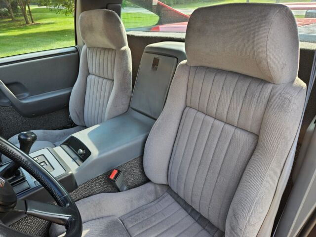 1988 Pontiac Fiero GT - photo 9
