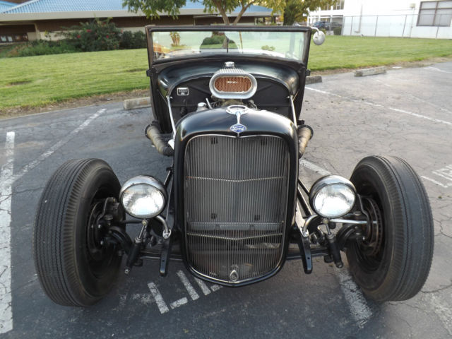 1929 Ford Model A 1929 Sport Roadster 302 V8 C6 Auto 1932 Ford Style - photo 3