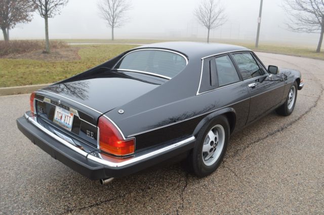 1984 Jaguar XJS 2-door Coupe - photo 11