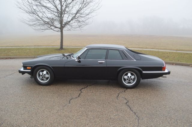 1984 Jaguar XJS 2-door Coupe - photo 8