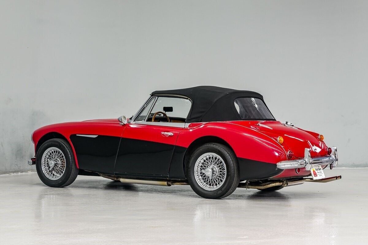 1967 Austin-Healey 3000 MKII BJ8 - photo 4