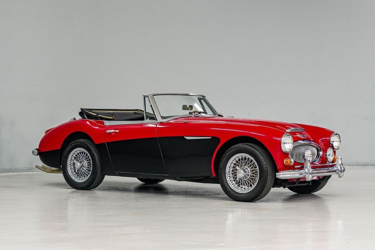 1967 Austin-Healey 3000 MKII BJ8 - photo 9