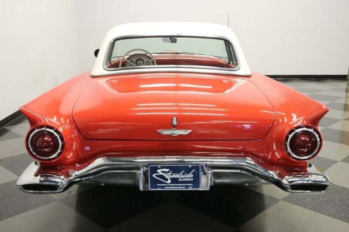1957 Ford Thunderbird - photo 12