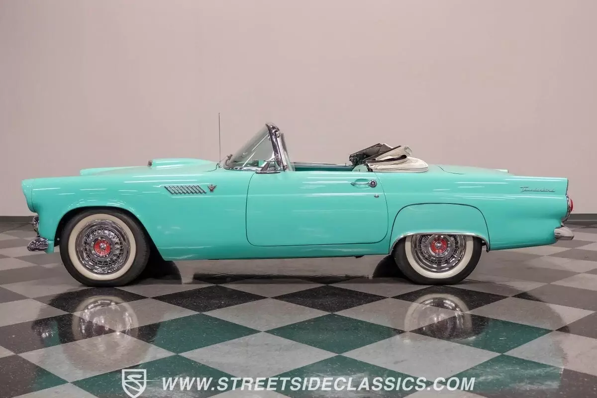 1955 Ford Thunderbird - photo 3
