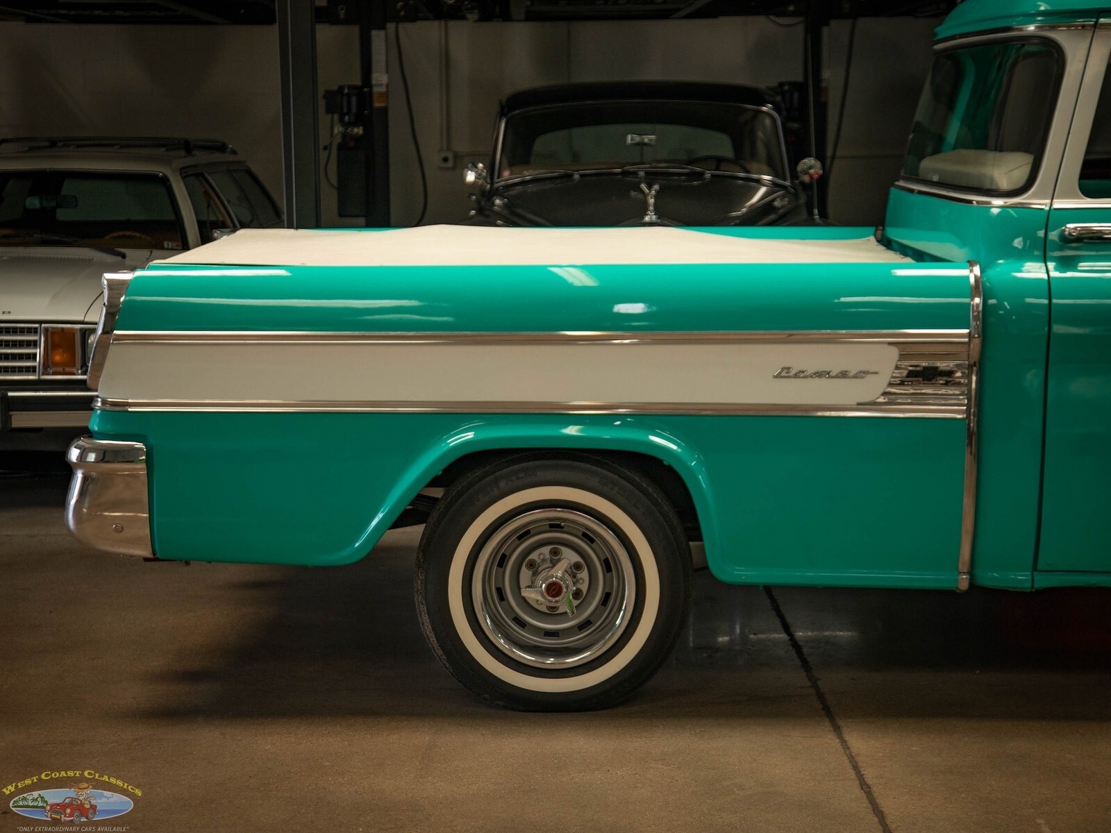 1957 Chevrolet Cameo Carrier 3124 Pick Up Truck - photo 2