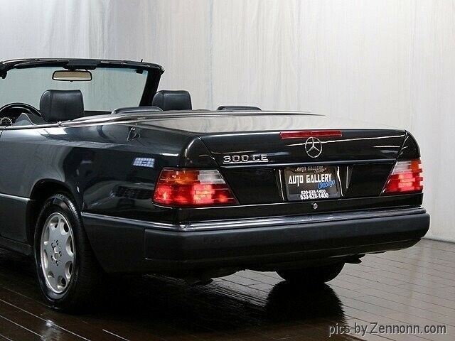 1993 Mercedes-Benz 300-Series 2dr Convertible 300CE - photo 8
