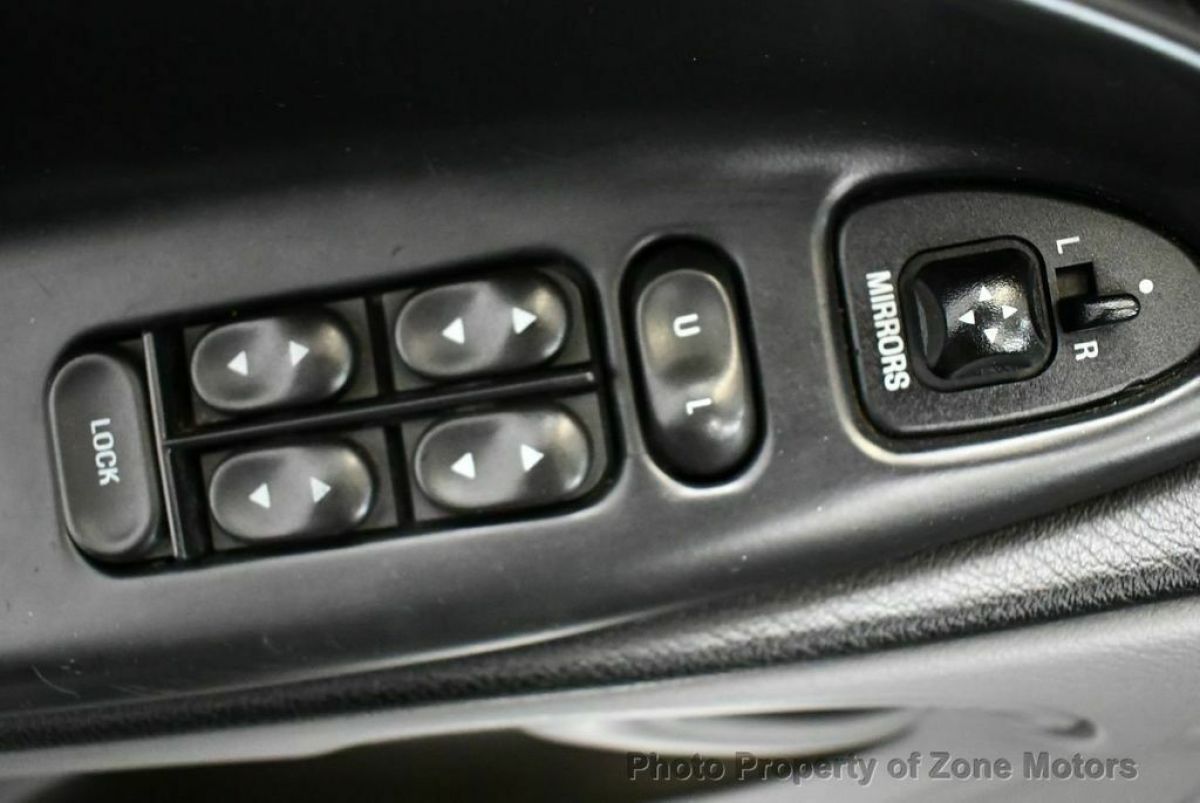 1994 Ford Mustang 2dr Convertible GT - photo 12