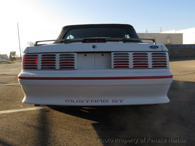1989 Ford Mustang 2dr Convertible GT - photo 4