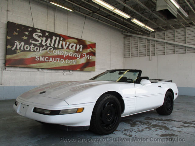 2dr Convertible Low Miles Automatic Gasoline 5.7L 8-CYL WHITE 1992 Chevrolet Corvette 2dr Convertible