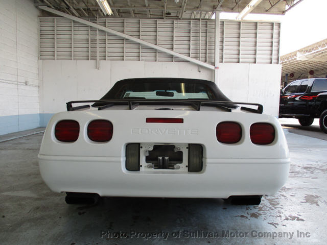 1992 Chevrolet Corvette 2dr Convertible - photo 11