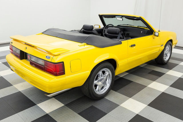 1993 Ford Mustang 2dr Convertible LX 5.0L - photo 7