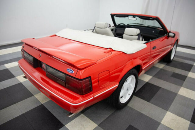1992 Ford Mustang 2dr Convertible LX Sport 5.0L - photo 11