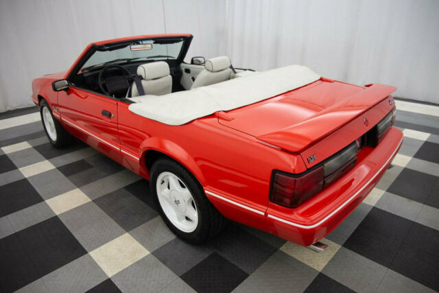 1992 Ford Mustang 2dr Convertible LX Sport 5.0L - photo 12