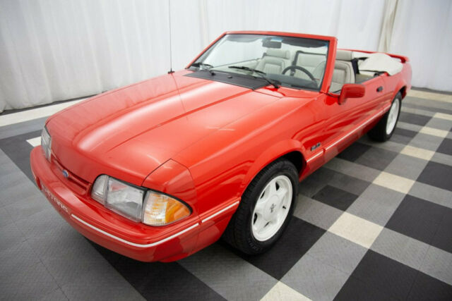 1992 Ford Mustang 2dr Convertible LX Sport 5.0L - photo 4