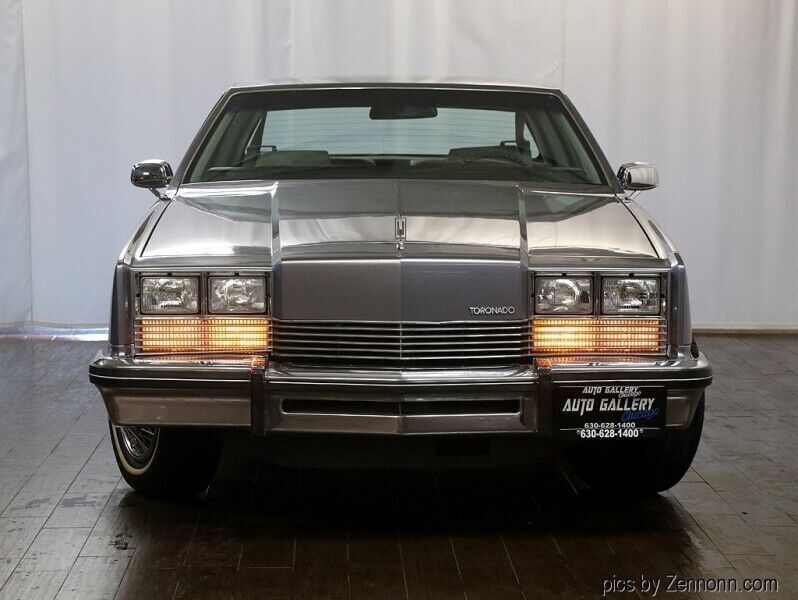 1982 Oldsmobile Toronado 2dr Coupe Brougham - photo 7