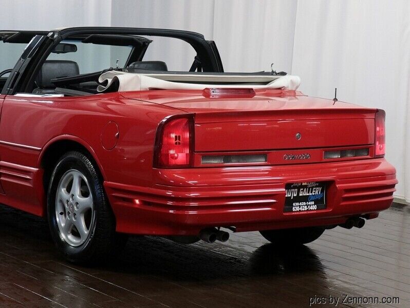 1993 Oldsmobile Cutlass 2dr Coupe Convertible - photo 10