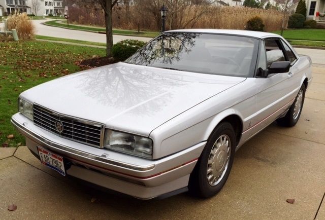 1989 Cadillac Allante 2dr Coupe Convertible