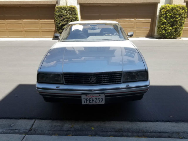 1989 Cadillac Allante 2dr Coupe Convertible - photo 4