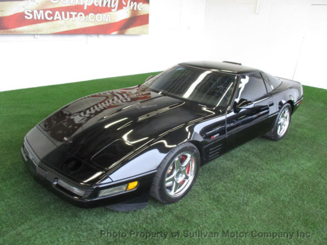 1992 Chevrolet Corvette 2dr Coupe Hatchback - photo 2