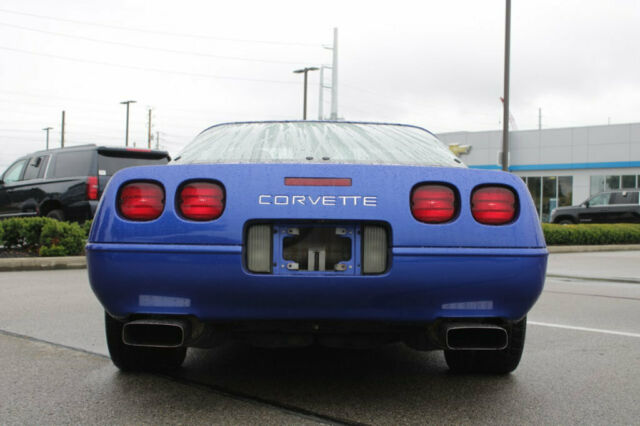 1994 Chevrolet Corvette 2dr Coupe Hatchback - photo 3