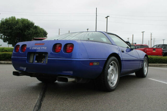 1994 Chevrolet Corvette 2dr Coupe Hatchback - photo 4