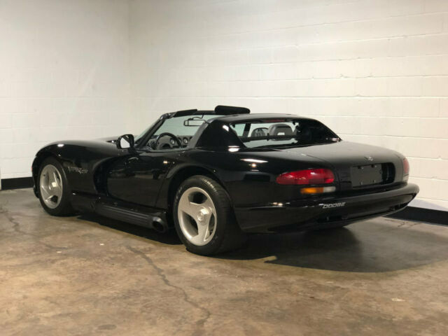 1994 Dodge Viper 2dr Open Sports Car - photo 9