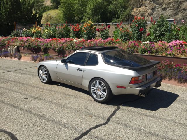 1985 Porsche 944 N/a - photo 2