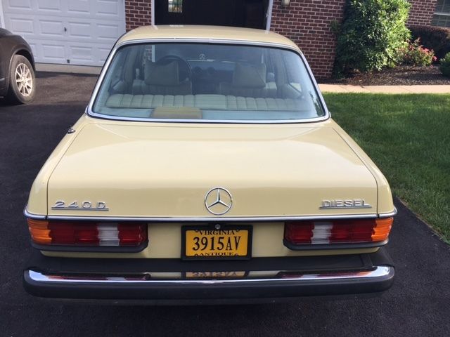 1977 Mercedes-Benz 200-Series 240D - photo 7