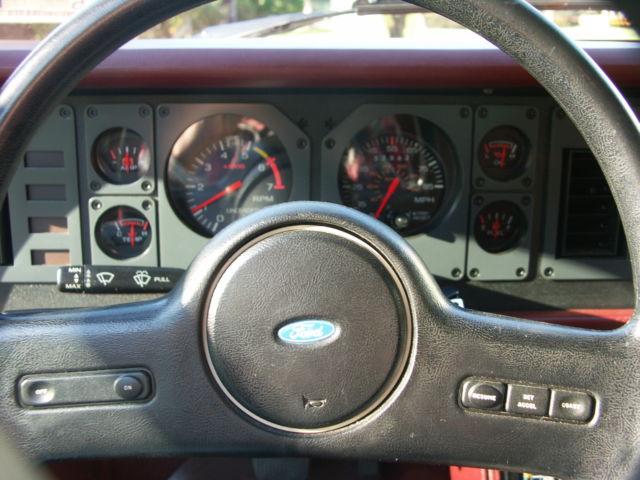 1985 Ford Mustang Hatchback - photo 10