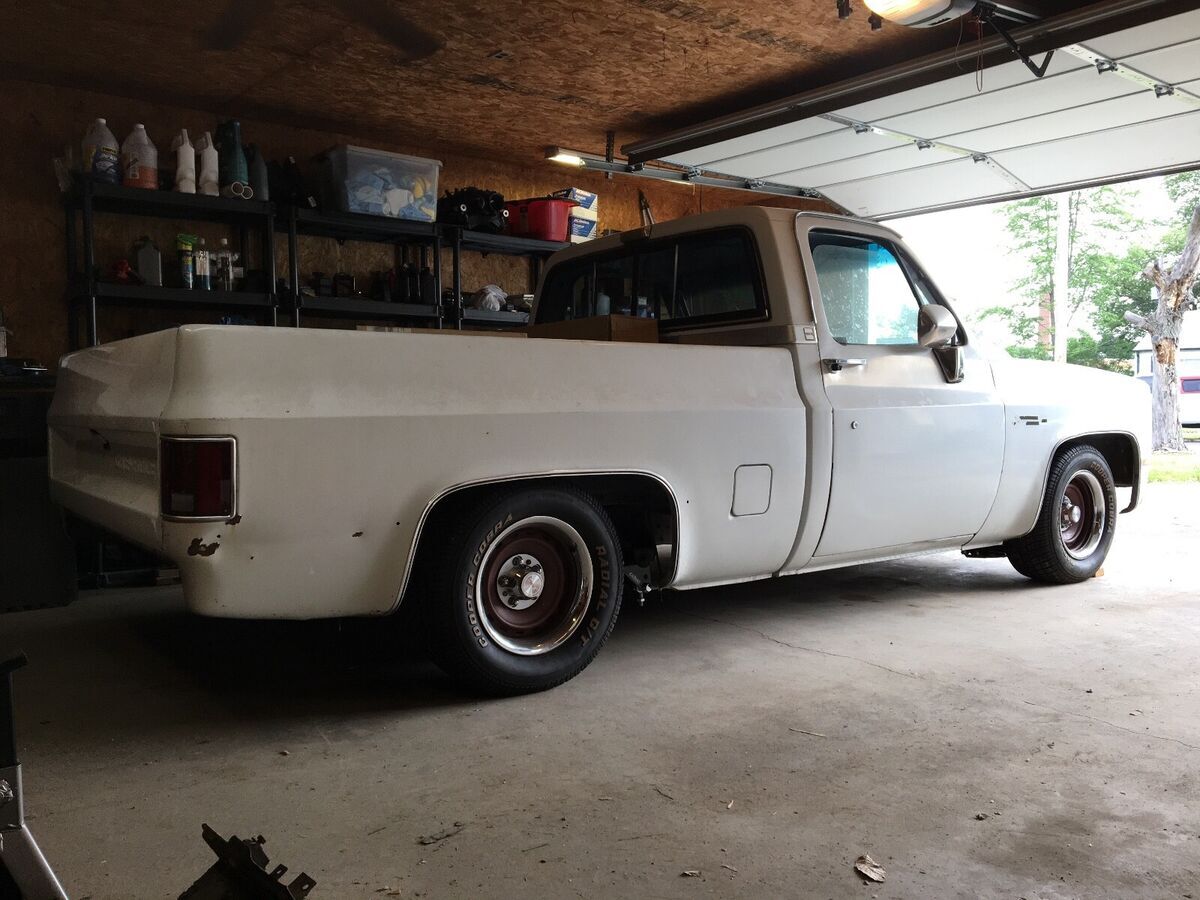 1984 GMC Sierra 1500 - photo 2