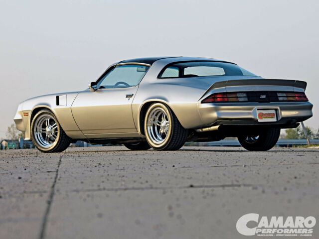 2X Detroit Autorama Winner- Summit Racing Catalog and 2 Stage Paint feature car! 1980 Chevrolet Camaro Z28
