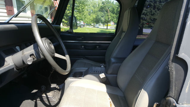 1994 Jeep Wrangler - photo 2