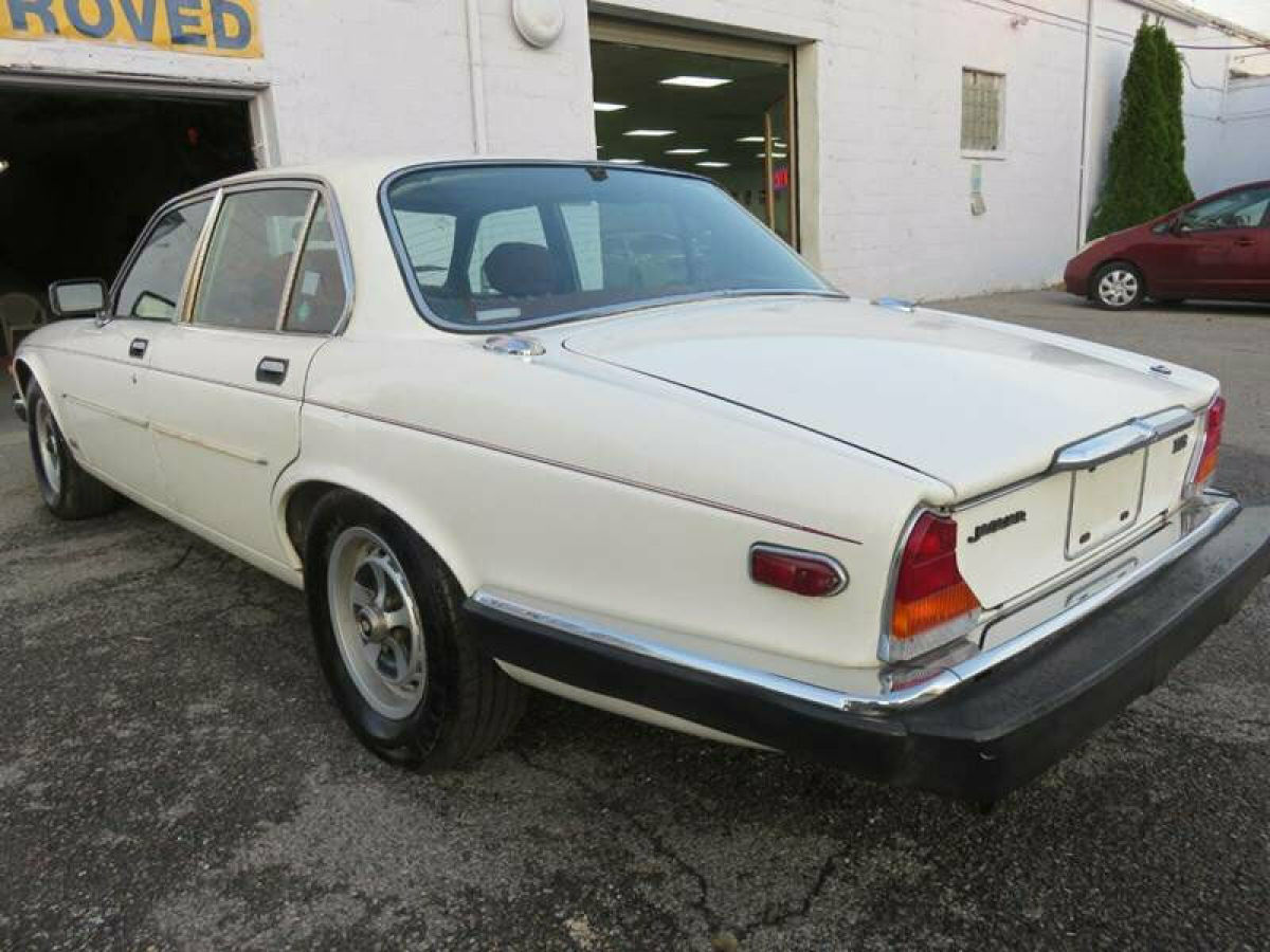 1985 Jaguar XJ6 XJ6 / PREMIUM - photo 2