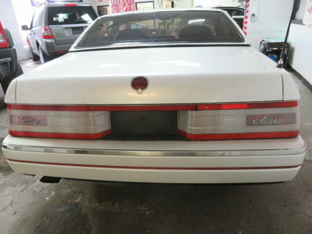 1990 Cadillac Allante CONVERTIBLE V8 - photo 10