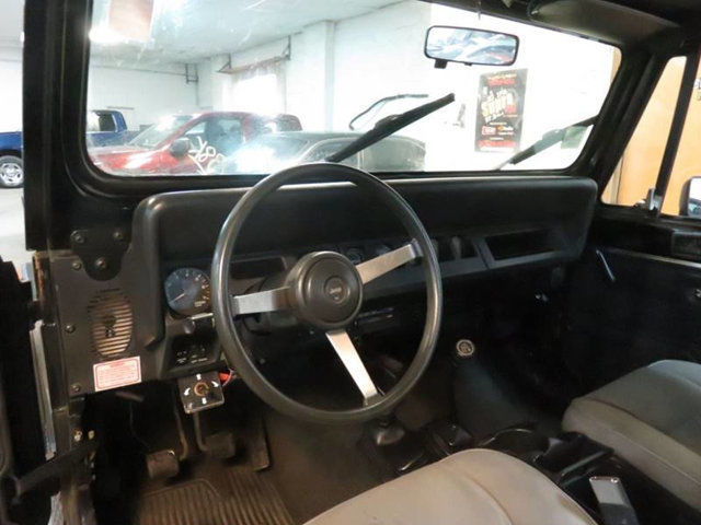 1992 Jeep Wrangler 4X4 / 4.0L V6 - photo 7