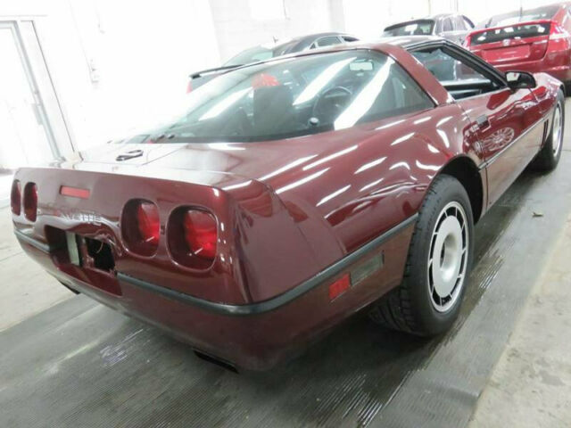 1985 Chevrolet Corvette 5.7L TPI V8 - photo 3