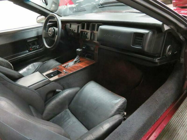 1985 Chevrolet Corvette 5.7L TPI V8 - photo 5