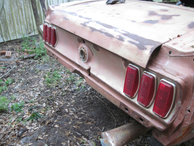 (3 Mustangs) 2 Ford Mustang 1970 Fastback shells and 1 1969 rolling Coupe shell 1970 Ford Mustang 3 Mustangs 2 Fastbacks 1 Price