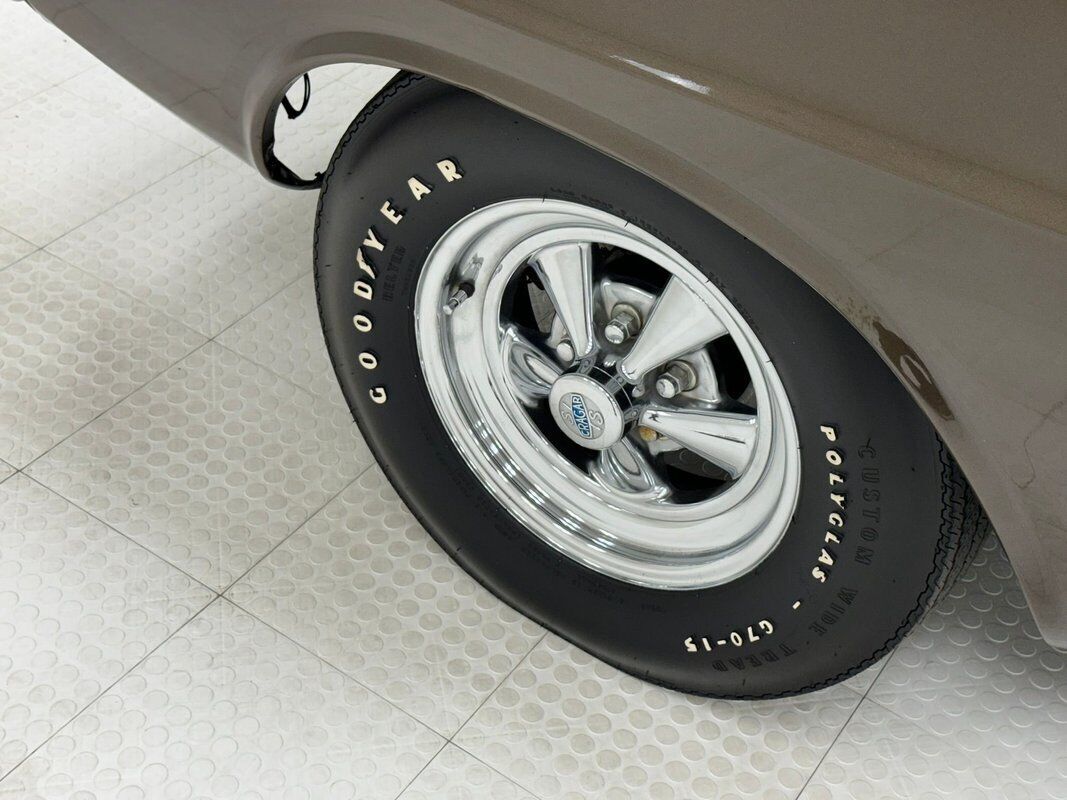 1970 Dodge Challenger R/T Hardtop - photo 13