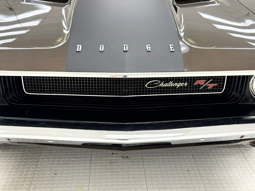 1970 Dodge Challenger R/T Hardtop - photo 9