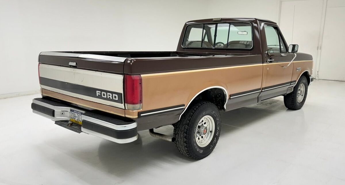 1990 Ford F-150 XLT Lariat Pickup - photo 5