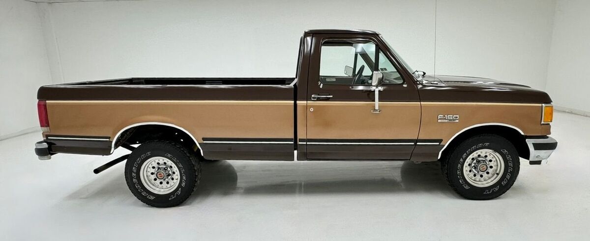 1990 Ford F-150 XLT Lariat Pickup - photo 6