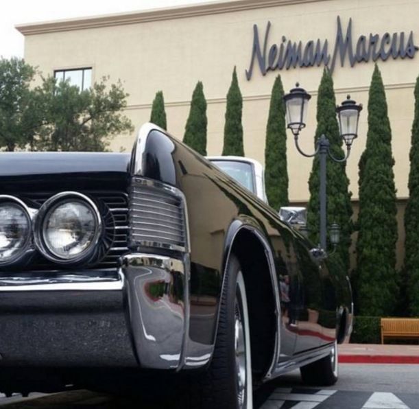 1965 Lincoln Continental Leather Chrome Perfect - photo 2