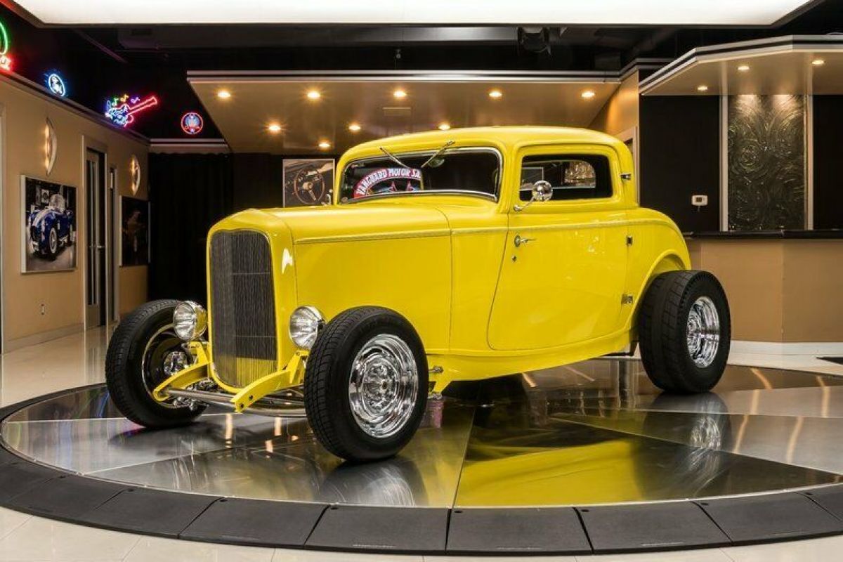 3-Window Coupe, Street Rod! GM 350ci Crate V8, TH350 Automatic, Lobeck Chassis 1932 Ford 3-Window Coupe Street Rod
