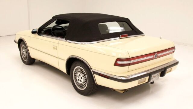 1990 Chrysler TC by Maserati - photo 8