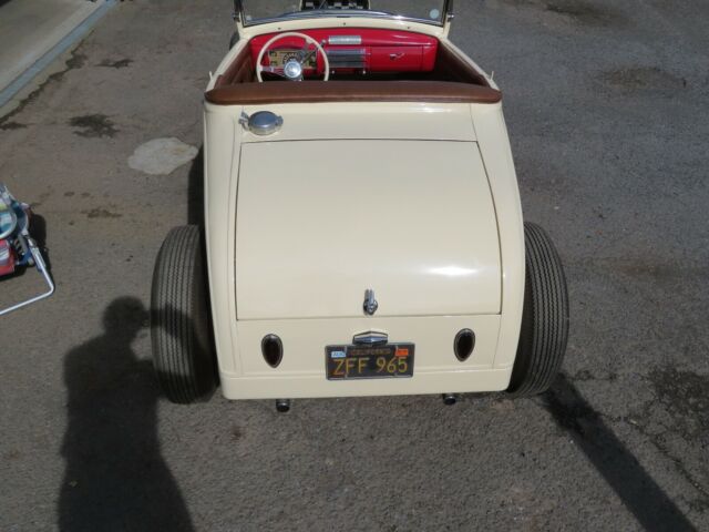 1930 Ford Model A - photo 6