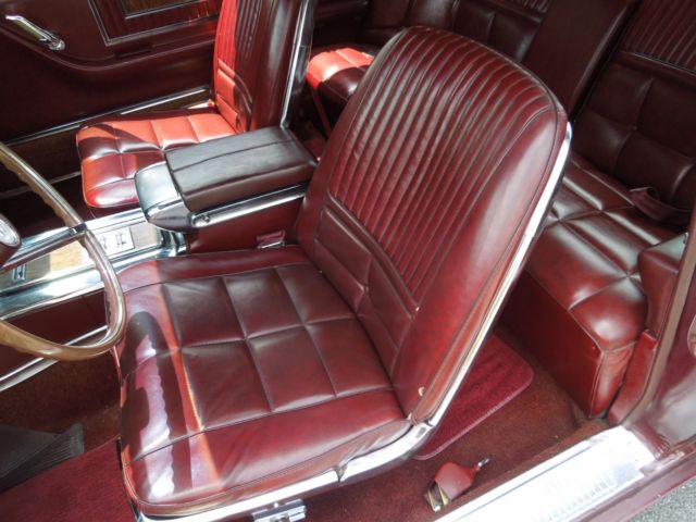 1966 Ford Thunderbird - photo 10