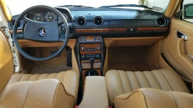 1981 Mercedes-Benz 300-Series 300D, DIESEL - photo 12